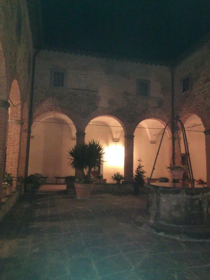 モンテスペルトリ Santa Maria Della Pace Bed & Breakfast エクステリア 写真
