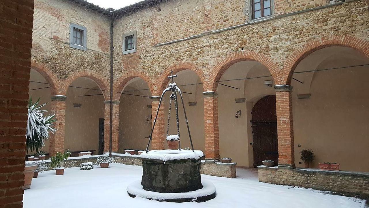 モンテスペルトリ Santa Maria Della Pace Bed & Breakfast エクステリア 写真